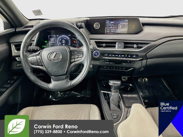 Used 2020 Lexus UX 250h w/ Premium Package AWD/4WD image 26