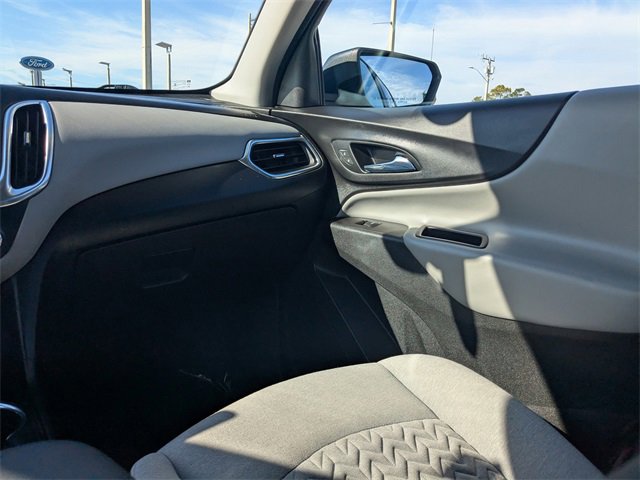 Used 2022 Chevrolet Equinox LT image 15
