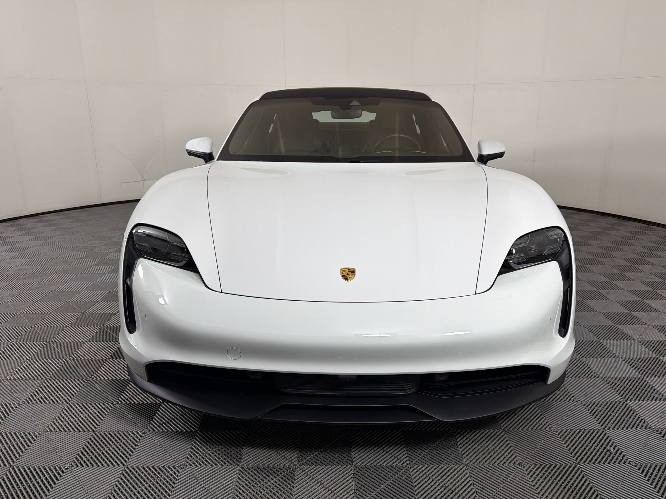Certified 2020 Porsche Taycan 4S AWD/4WD image 7