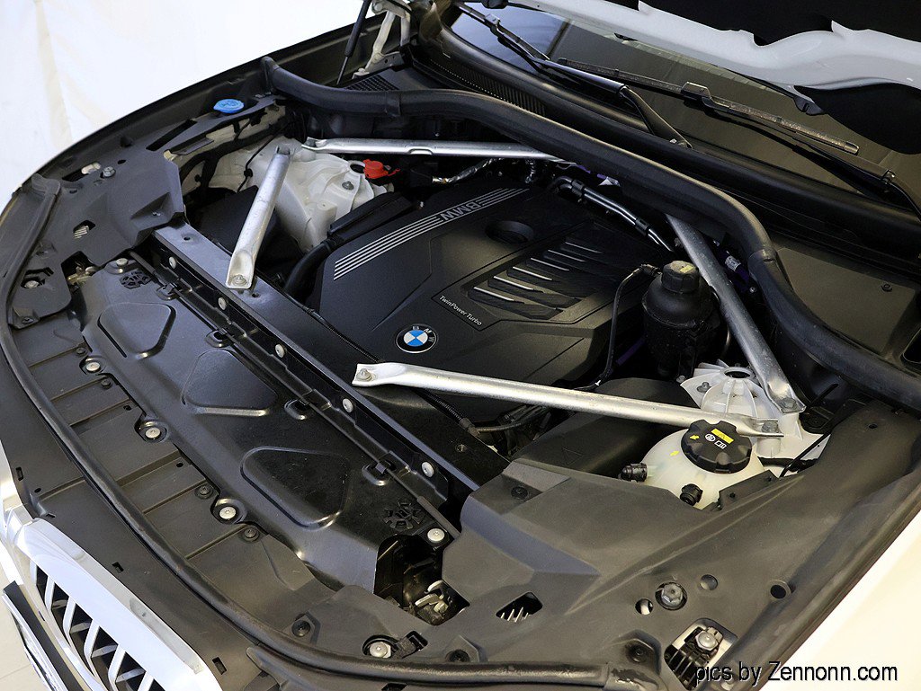 Used 2023 BMW X5 xDrive40i w/ Premium Package image 41