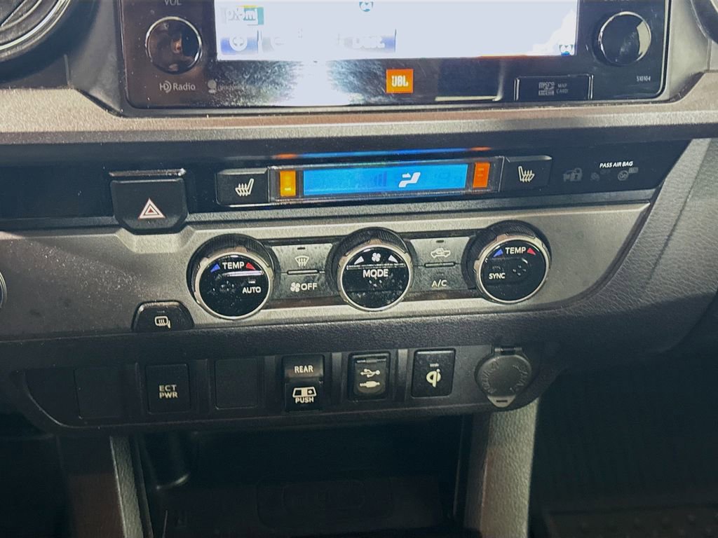 Used 2018 Toyota Tacoma TRD Sport w/ TRD Premium Sport Package image 16