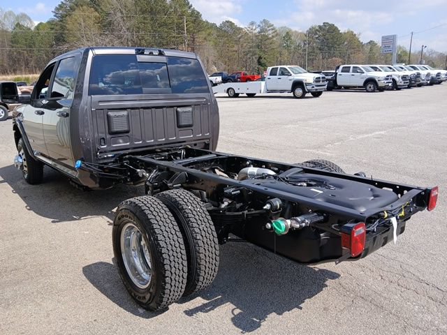 New 2026 RAM 3500 Big Horn w/ Laramie Trim Package AWD/4WD image 5