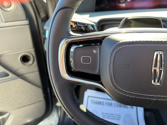 Used 2025 Lincoln Navigator Reserve w/ Jet Appearance Package image 48