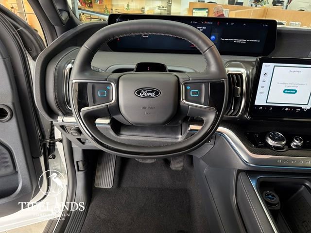 New 2025 Ford Expedition Platinum w/ Stealth Appearance Package image 16