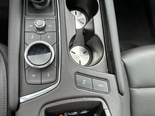 Used 2024 Cadillac XT6 Sport w/ Technology Package image 29