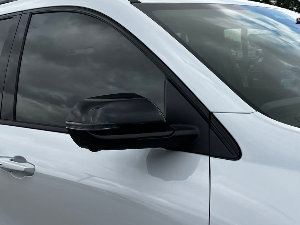 New 2026 Chevrolet Traverse RS image 5