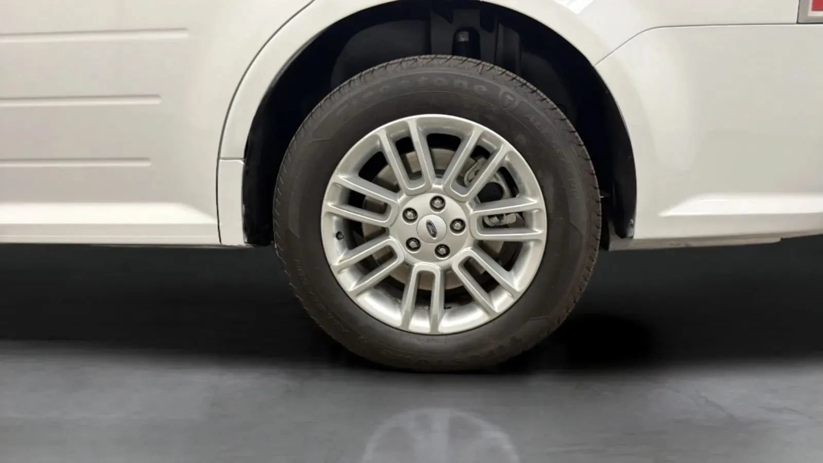 Used 2015 Ford Flex SEL w/ Equipment Group 202A FWD image 28