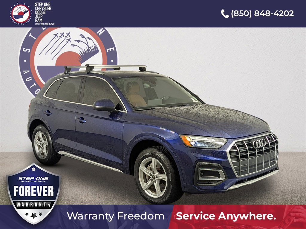 Used 2021 Audi Q5 2.0T Premium w/ Convenience Package image 1