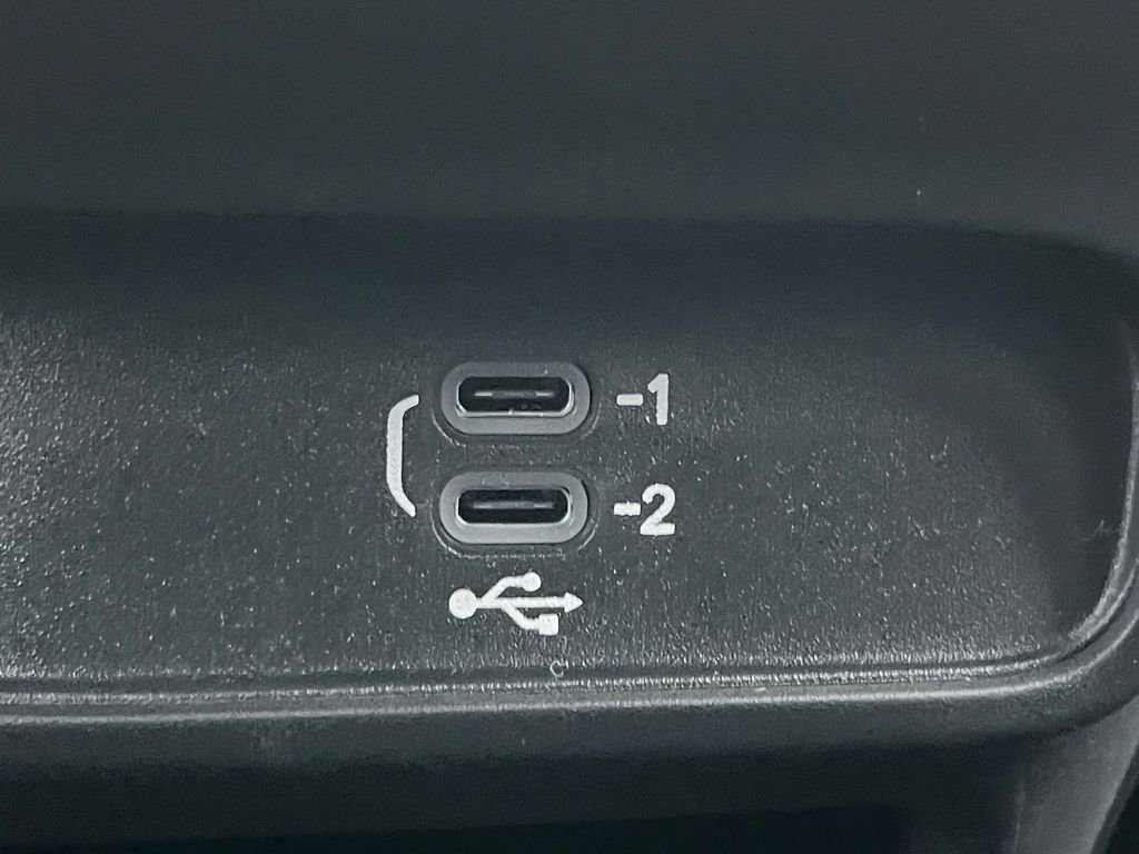 New 2026 Chrysler Pacifica Select image 6