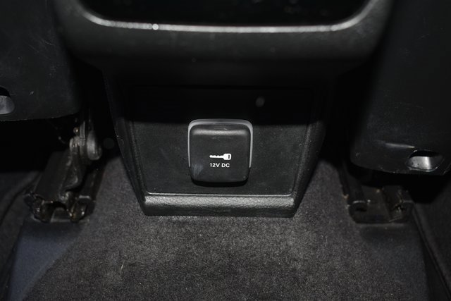 Used 2023 Jeep Compass Limited image 34