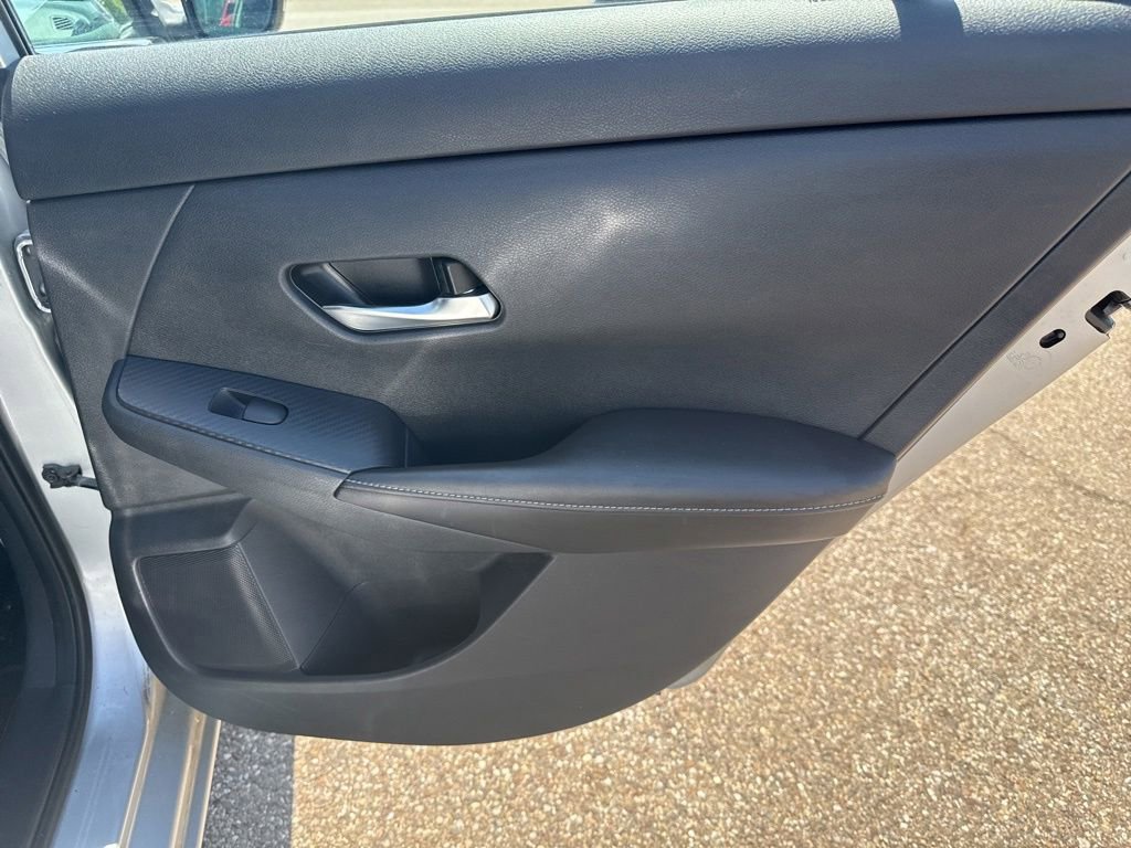 Used 2021 Nissan Sentra SV FWD image 25