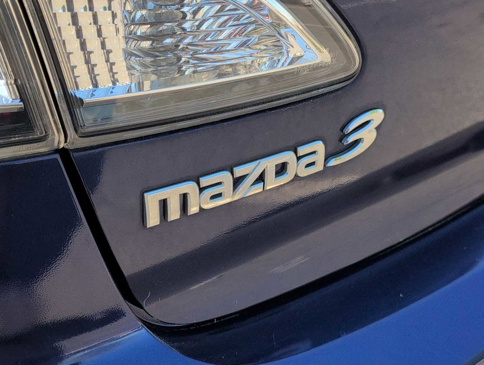 Used 2012 MAZDA MAZDA3 i Touring image 13