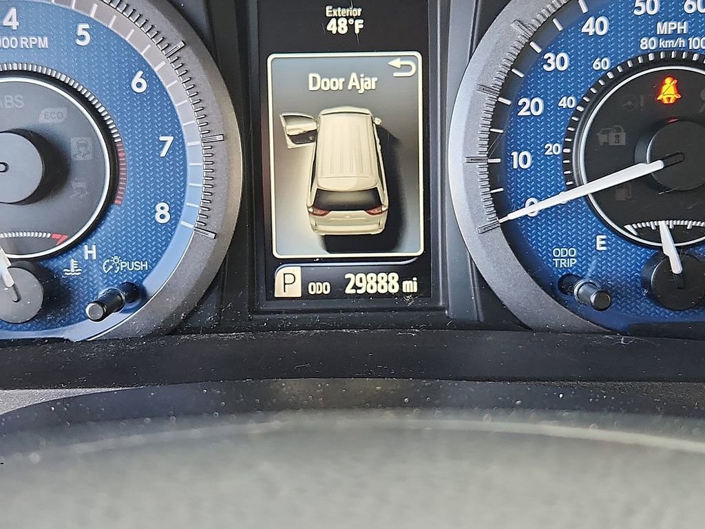 Used 2020 Toyota Sienna L image 21