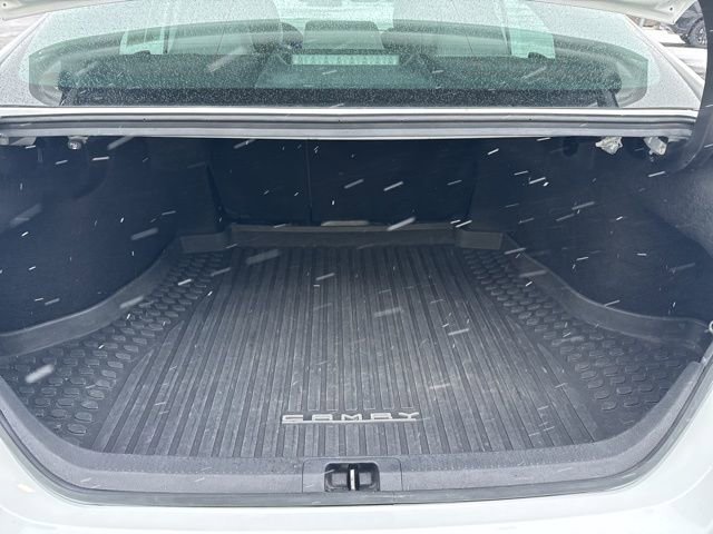 Used 2023 Toyota Camry SE image 33