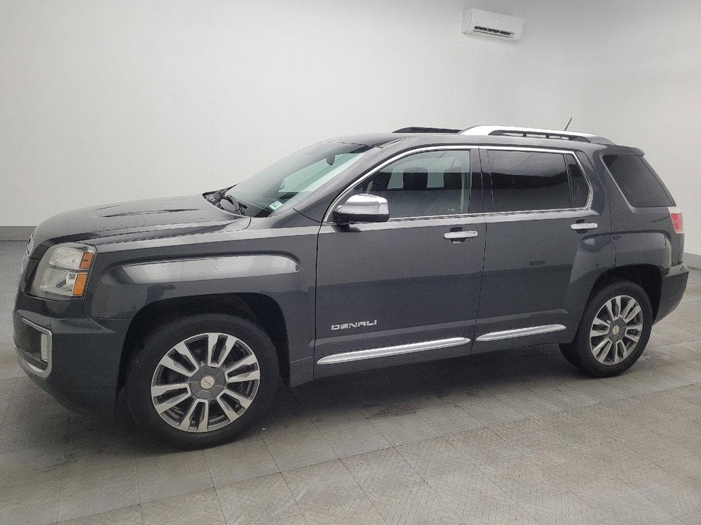 Used 2017 GMC Terrain Denali image 2
