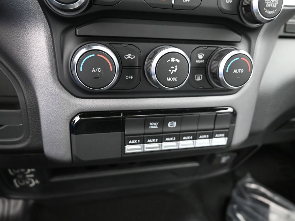 Used 2023 RAM 4500 SLT w/ Quick Order Package 2YG SLT RWD image 21