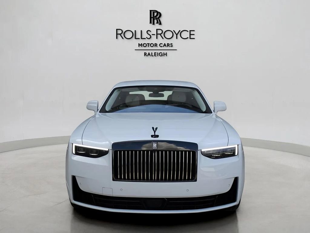 New 2025 Rolls-Royce Ghost Black Badge image 2
