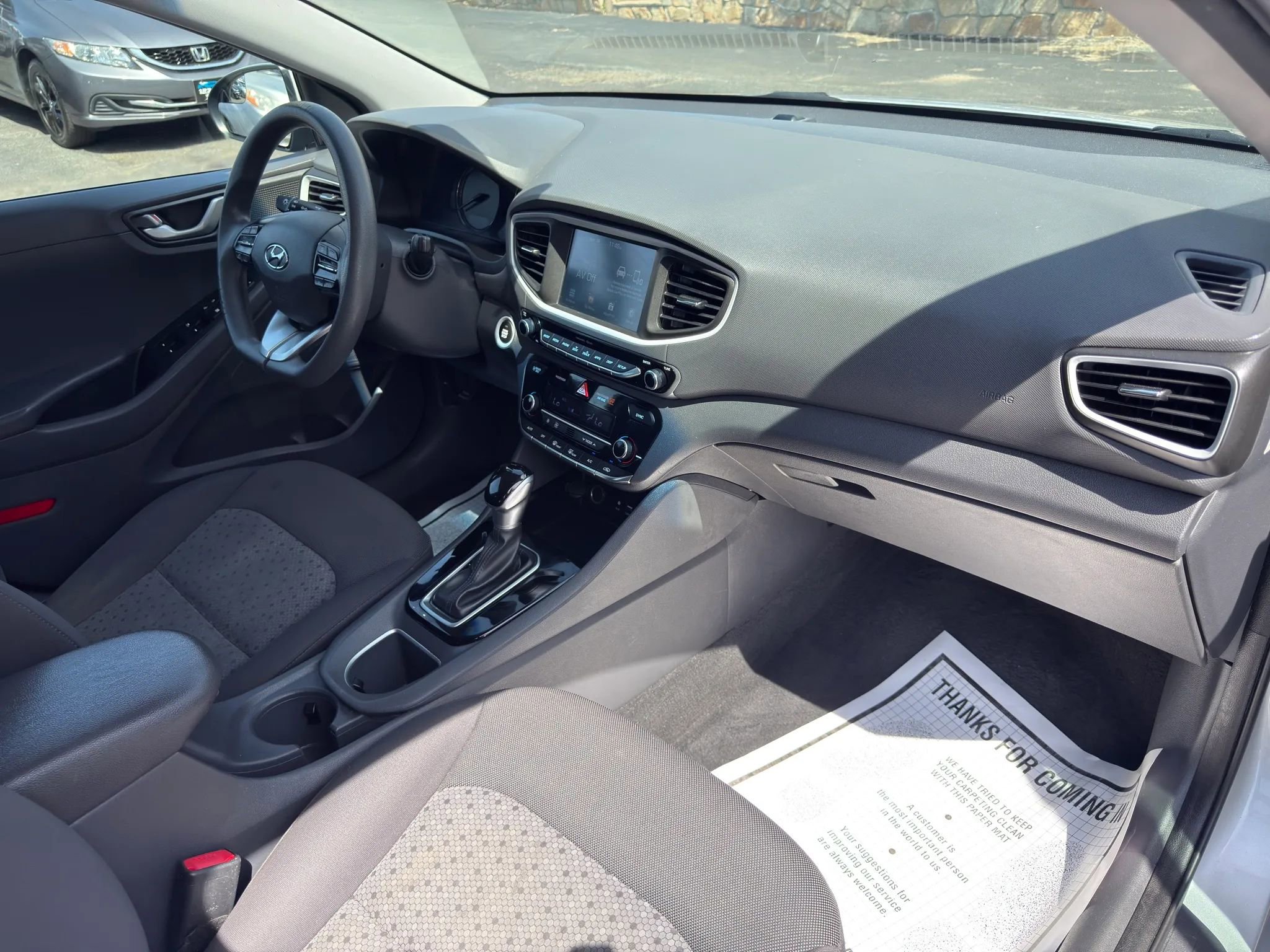 Used 2017 Hyundai Ioniq Blue image 23