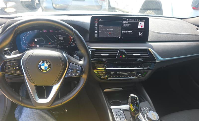 Used 2022 BMW 540i xDrive w/ Executive Package image 6