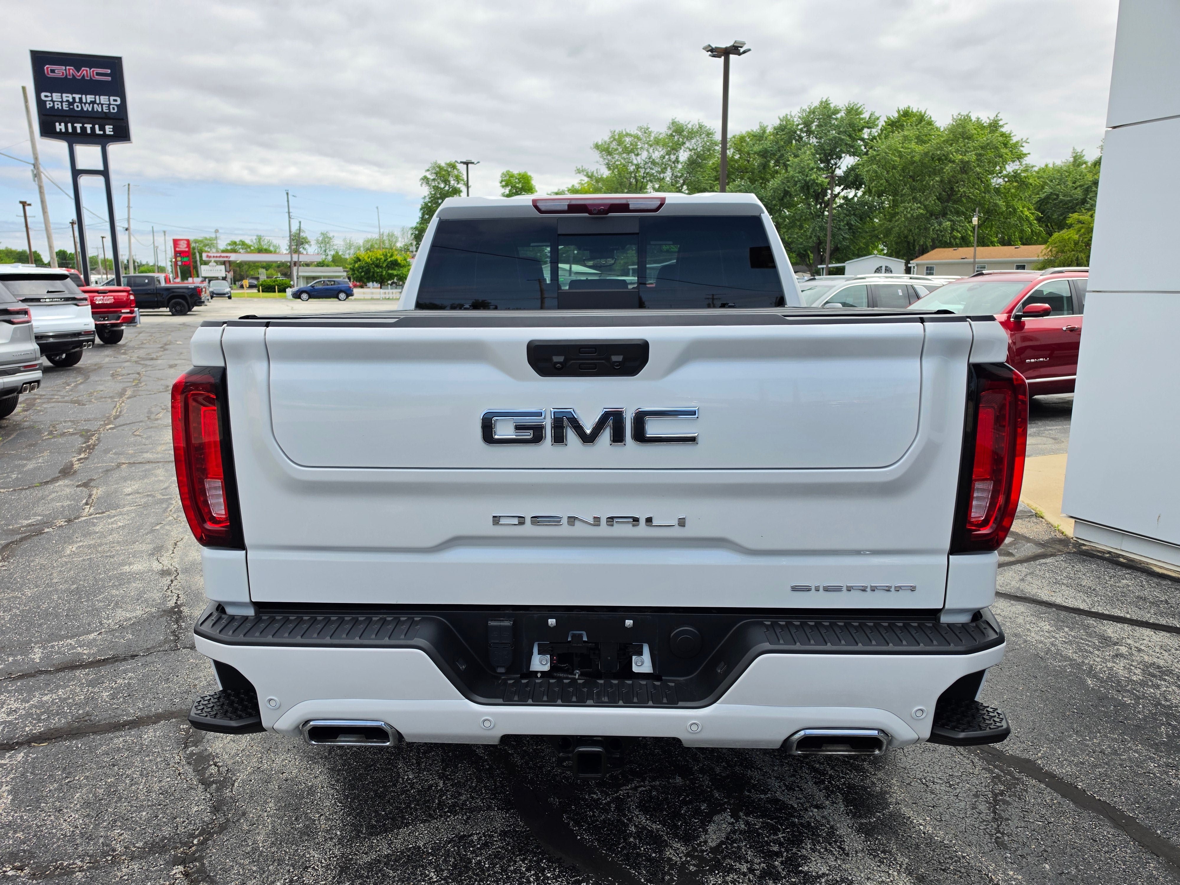Used 2024 GMC Sierra 1500 Denali Ultimate AWD/4WD image 5