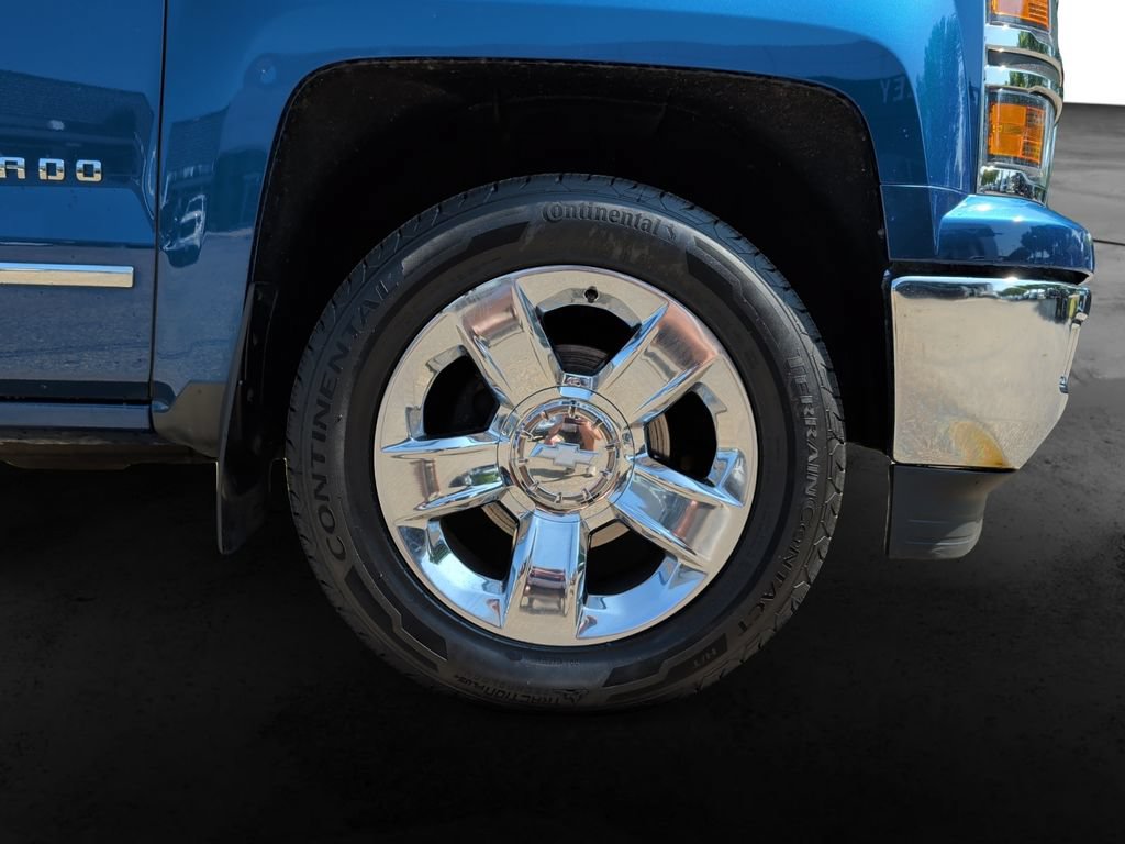 Used 2015 Chevrolet Silverado 1500 LTZ AWD/4WD image 9