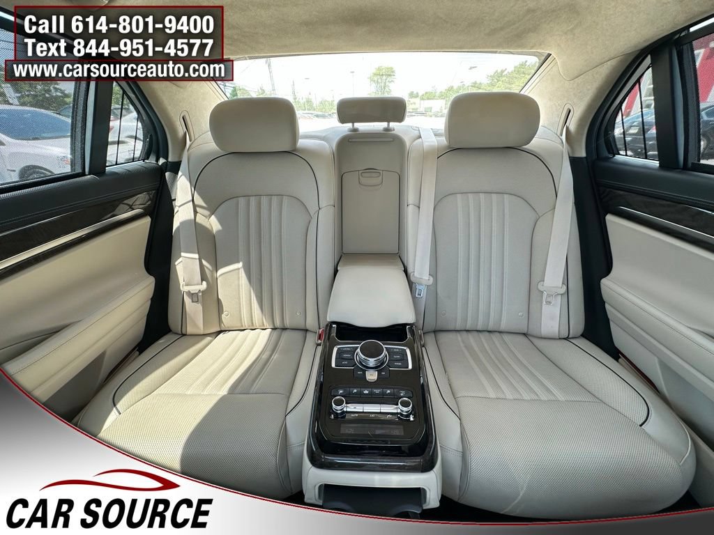 Used 2019 Genesis G90 3.3T Premium AWD/4WD image 18