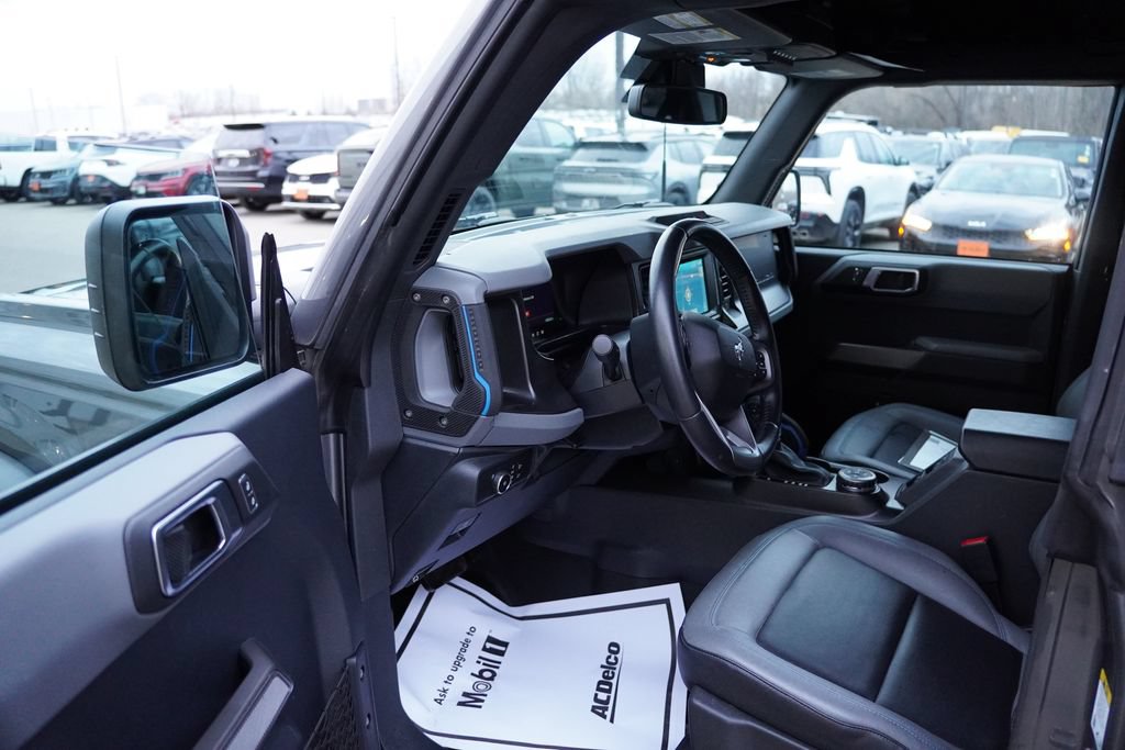 Used 2022 Ford Bronco Black Diamond AWD/4WD image 15