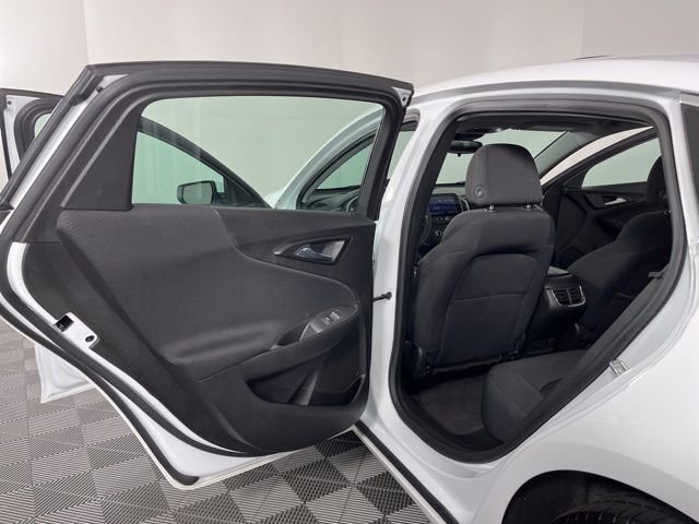 Used 2023 Chevrolet Malibu LT image 41