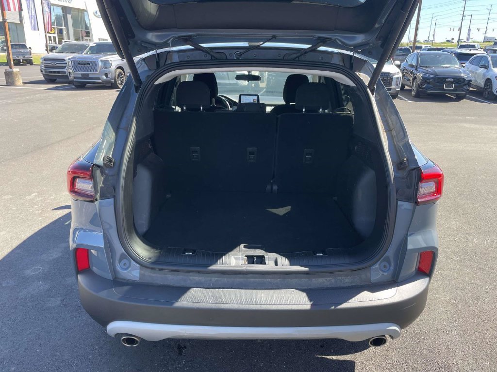 Certified 2023 Ford Escape Active FWD image 10