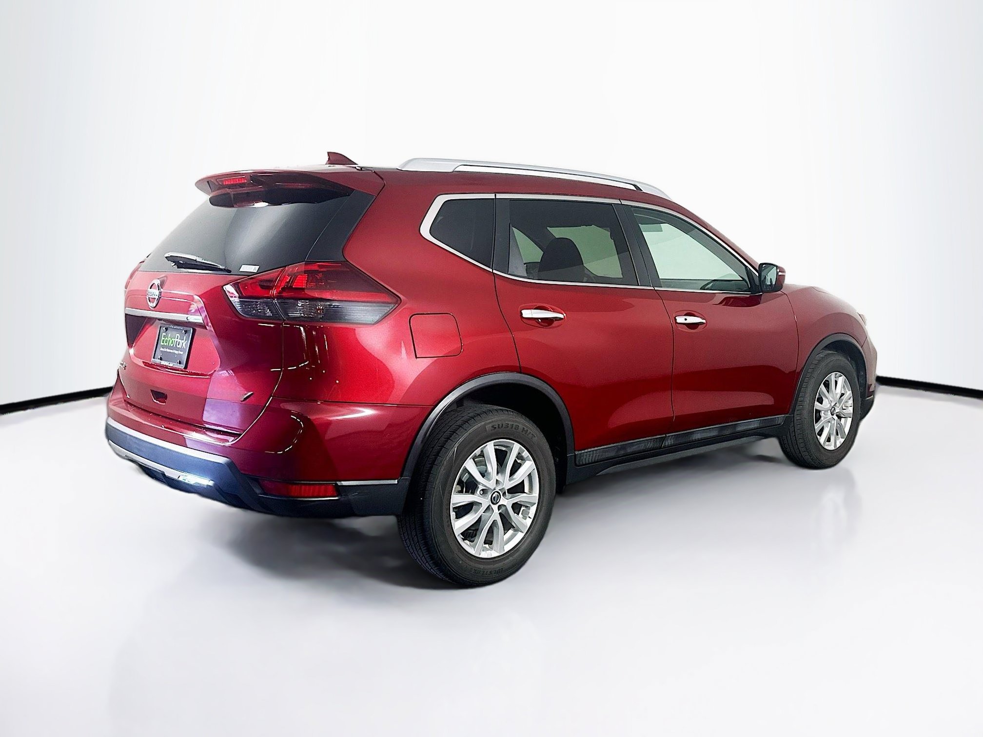 Used 2018 Nissan Rogue SV FWD image 9