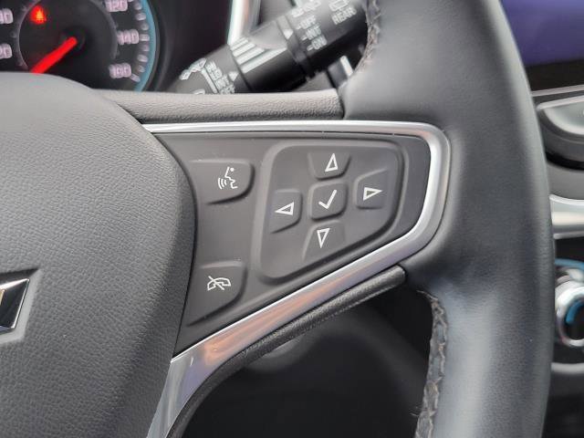 Used 2023 Chevrolet Equinox Premier image 16