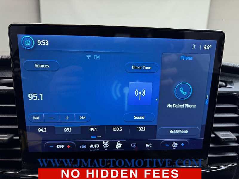 Used 2023 Ford Transit 350 XLT image 22