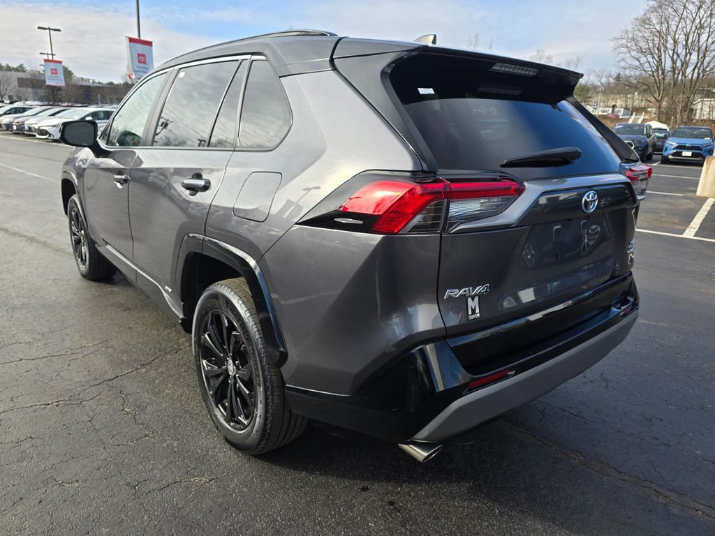 Certified 2022 Toyota RAV4 XSE w/ XSE Grade Weather Package AWD/4WD image 6