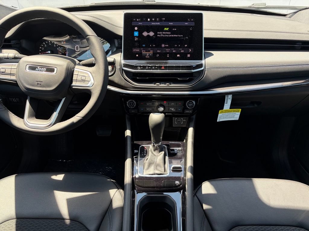 New 2026 Jeep Compass Latitude AWD/4WD image 32
