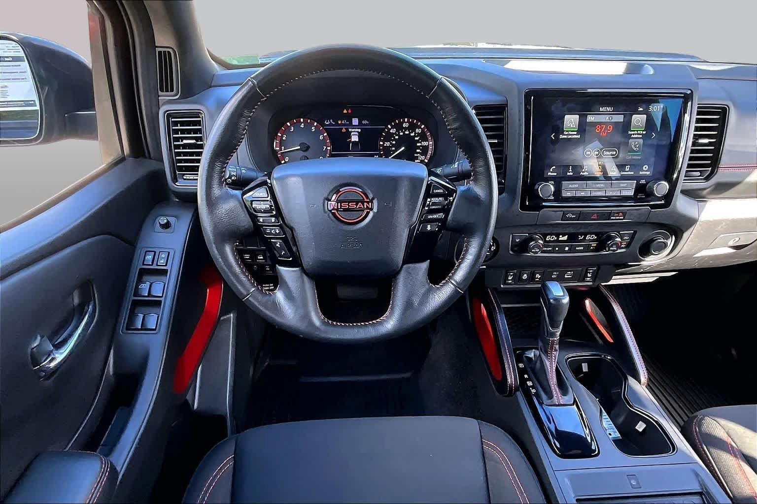 Used 2023 Nissan Frontier PRO-4X w/ Pro Convenience Package AWD/4WD image 6