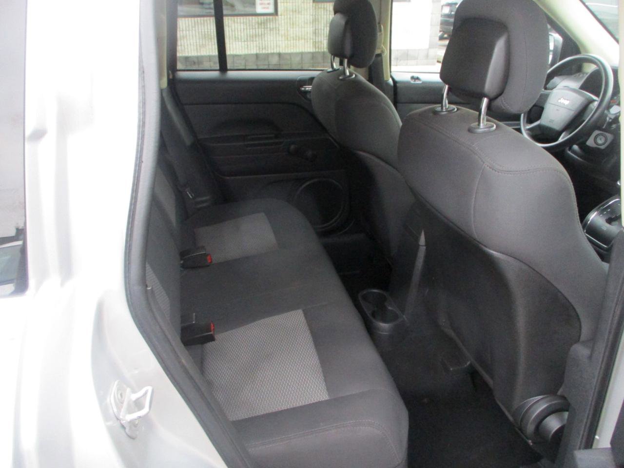 Used 2010 Jeep Compass Sport image 8