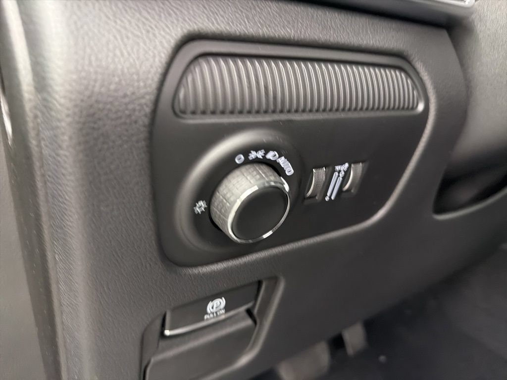 New 2026 Jeep Grand Wagoneer Summit w/ Rear Seat Video Group I AWD/4WD image 24