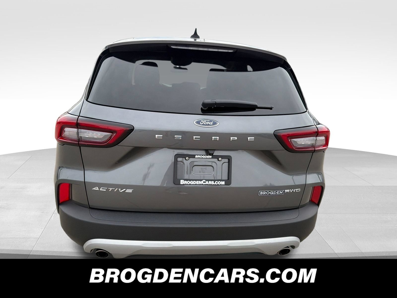 Used 2025 Ford Escape Active AWD/4WD image 7