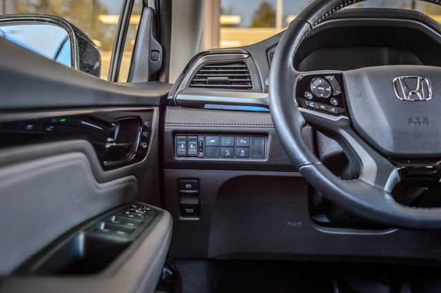 Used 2020 Honda Odyssey Elite image 26