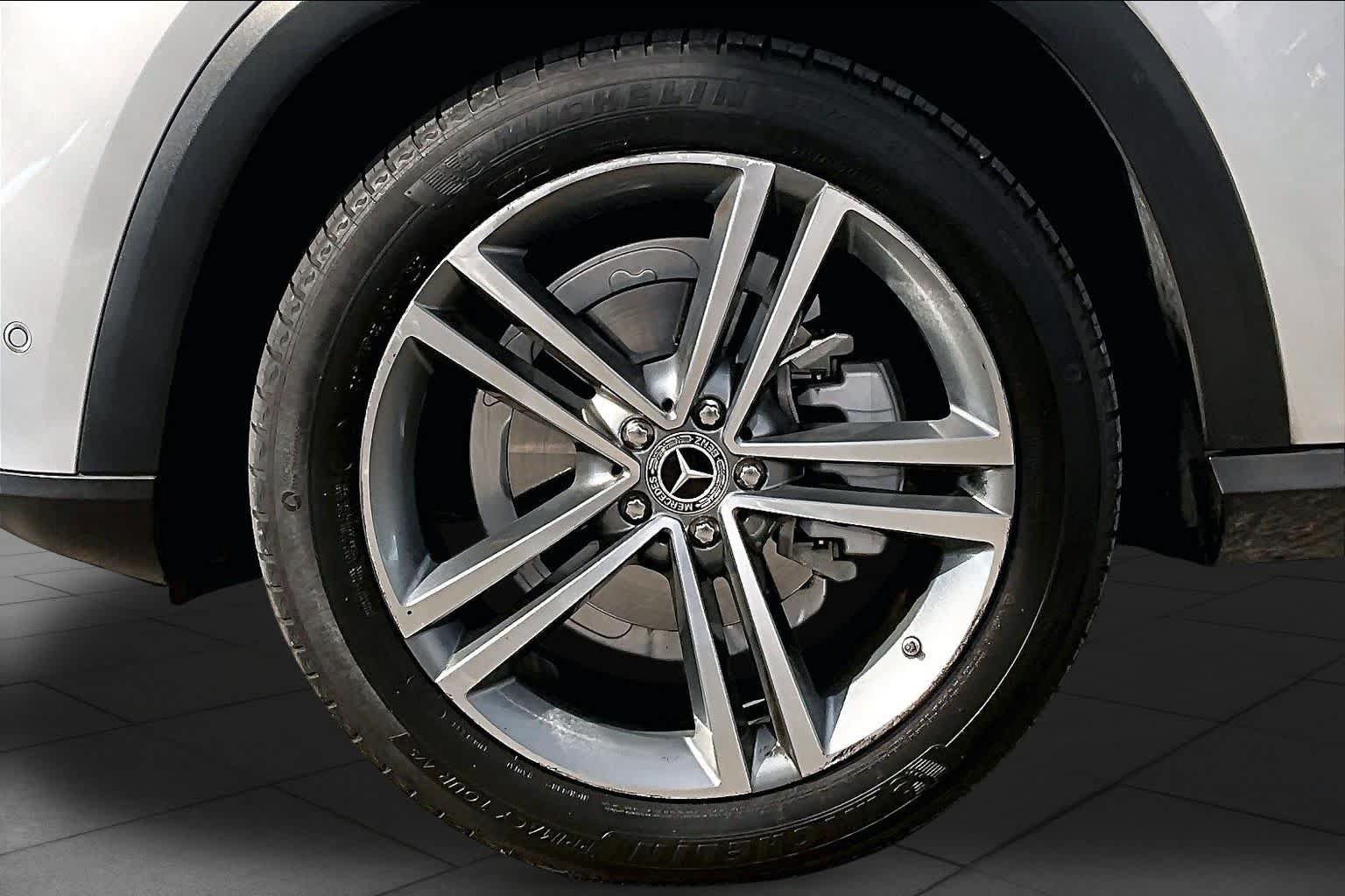 Certified 2020 Mercedes-Benz GLE 350 4MATIC image 11