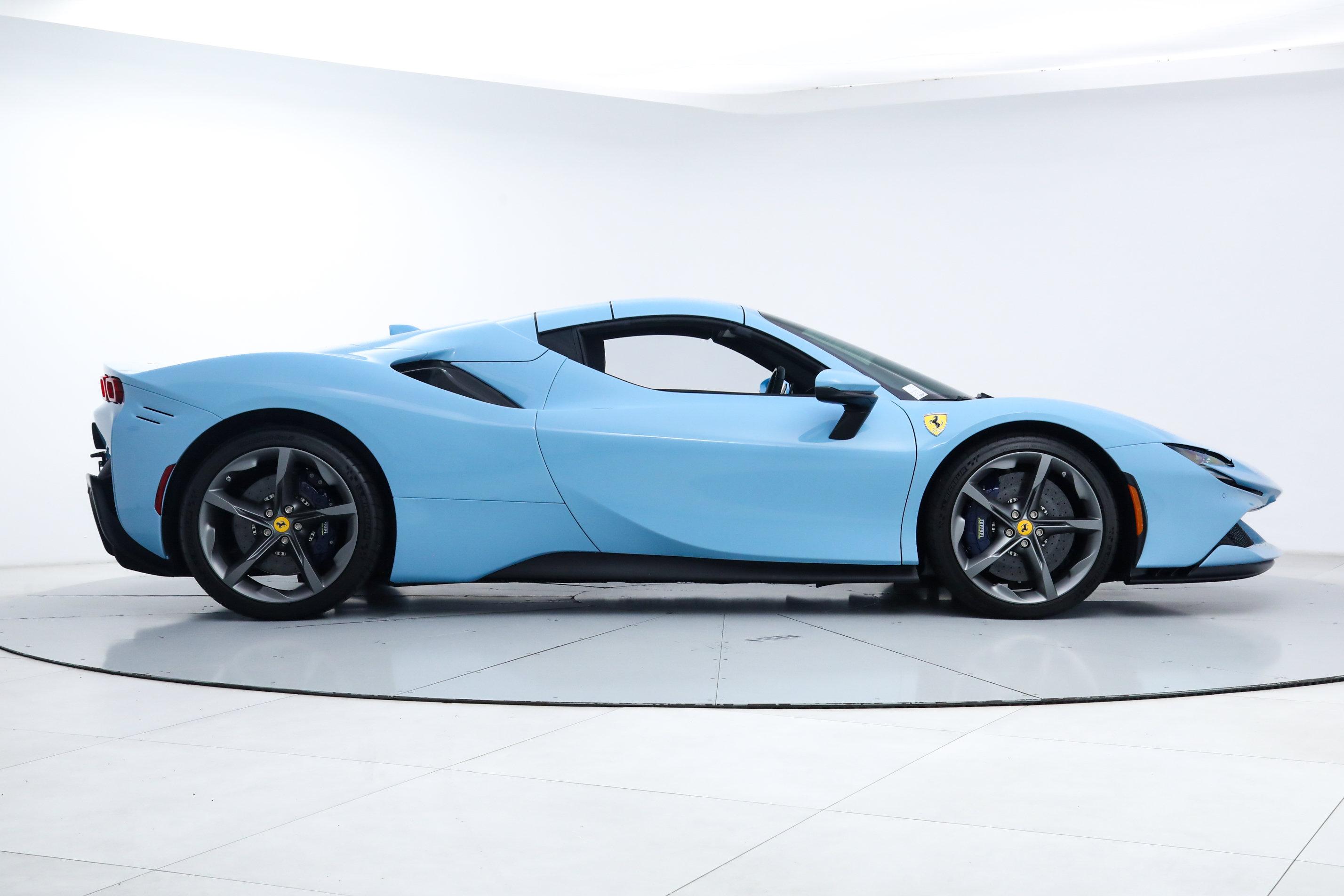 Certified 2023 Ferrari SF90 Spider AWD/4WD image 11