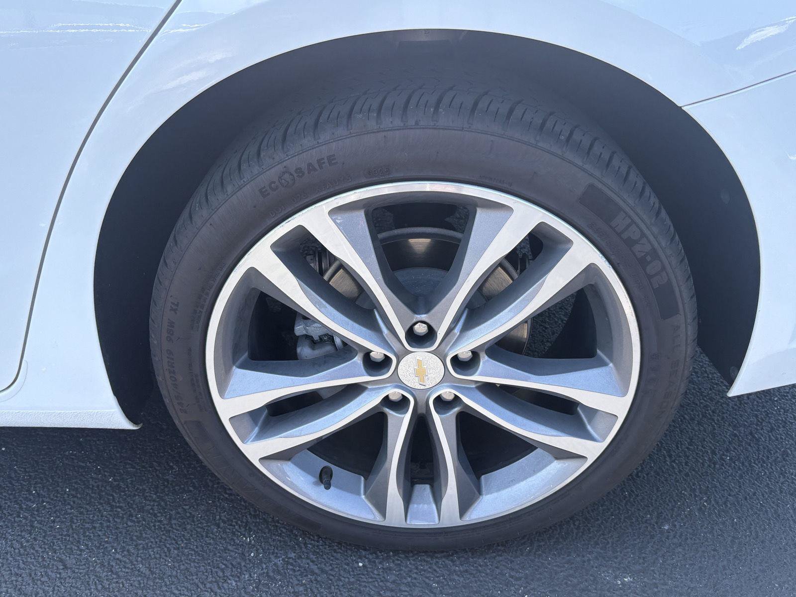 Used 2024 Chevrolet Malibu LT FWD image 27