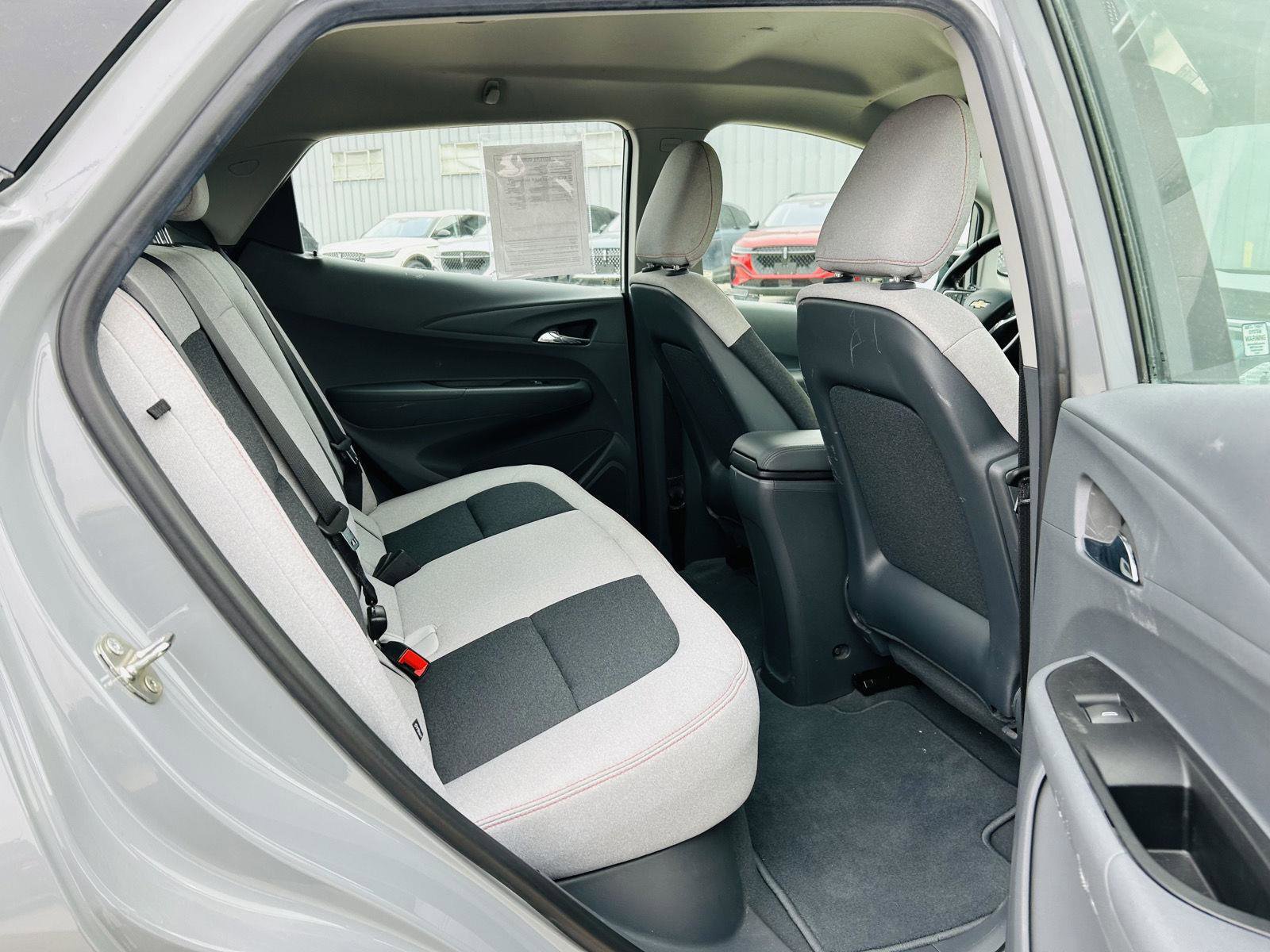 Used 2019 Chevrolet Bolt LT image 27