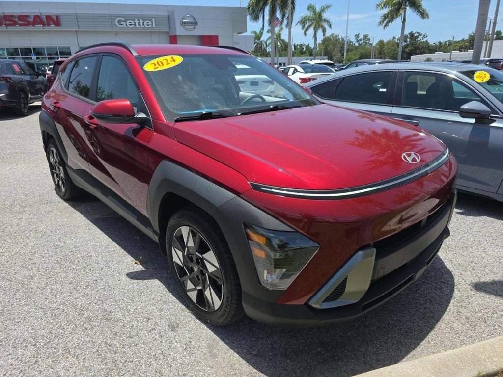 Used 2024 Hyundai Kona SEL FWD image 1
