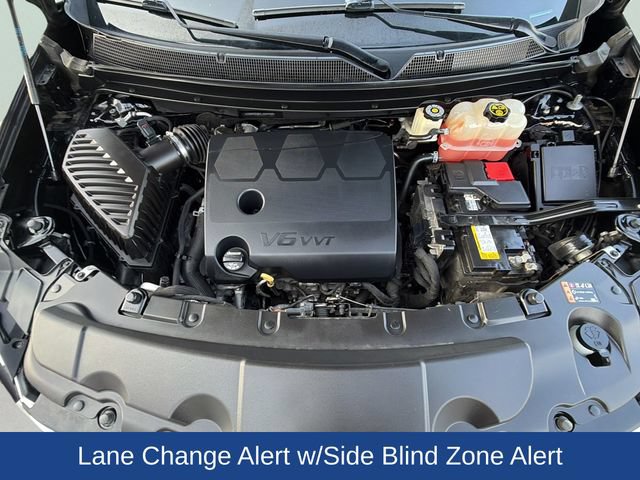 Used 2020 Chevrolet Traverse LT FWD image 28