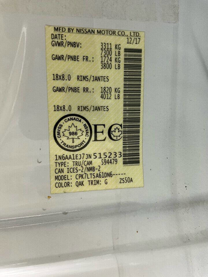 Used 2018 Nissan Titan SV AWD/4WD image 24