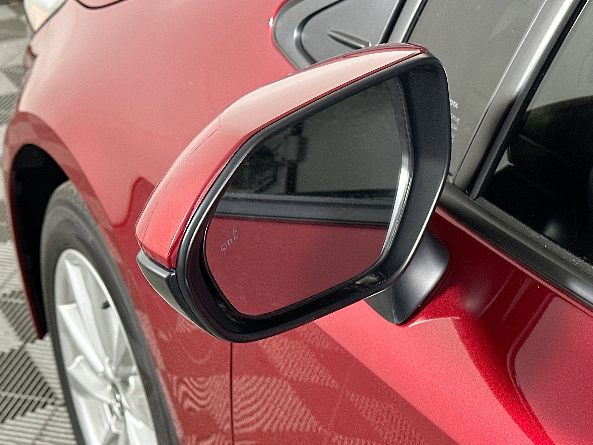 Used 2025 Toyota Corolla LE w/ LE Premium Package image 16