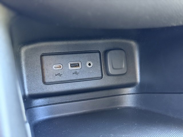 Used 2022 Chevrolet Equinox RS image 16