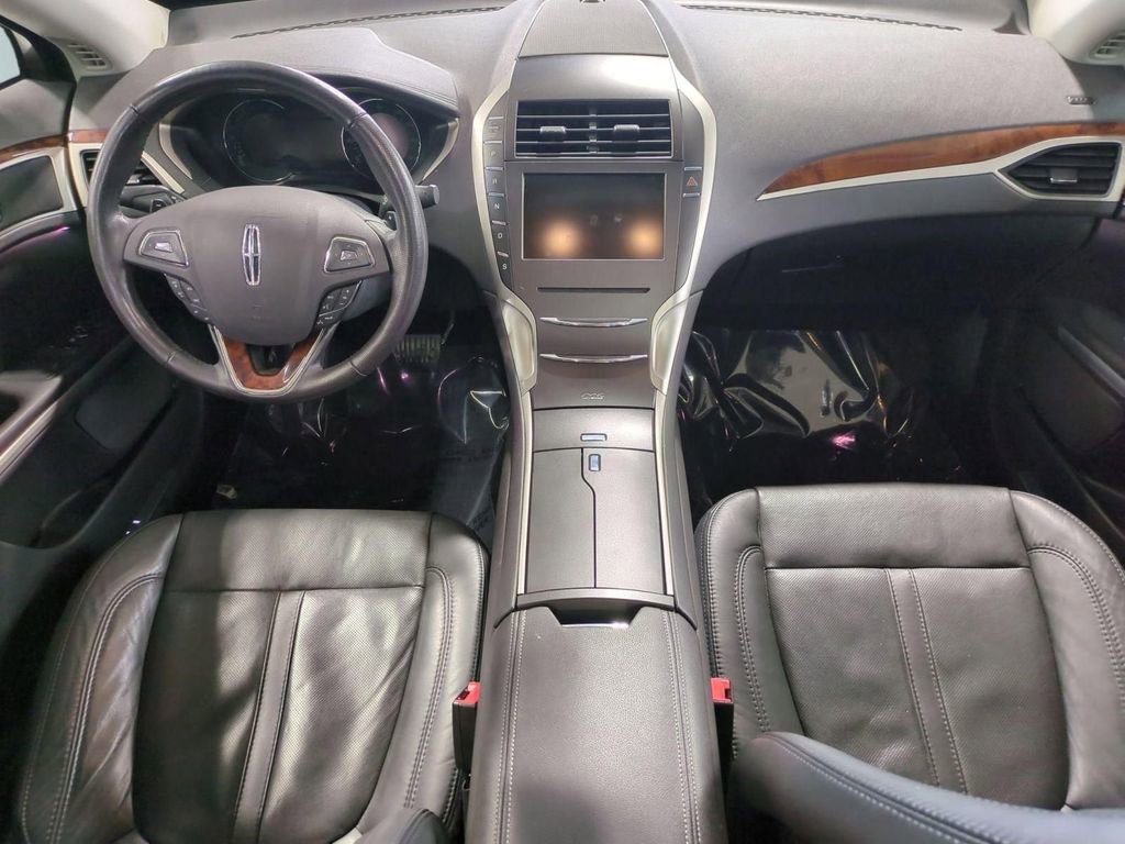 Used 2013 Lincoln MKZ AWD image 29