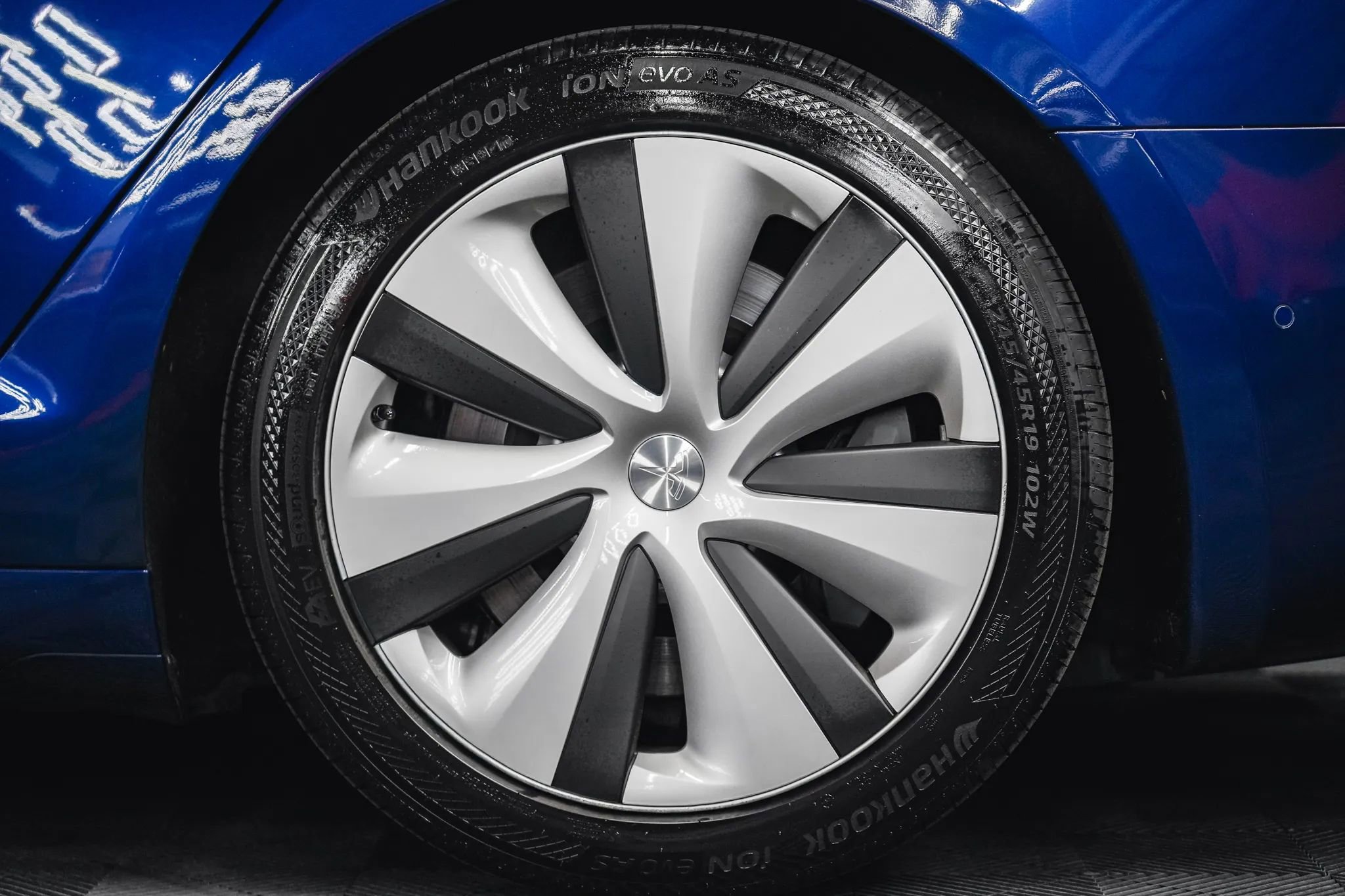 Used 2020 Tesla Model S AWD image 15